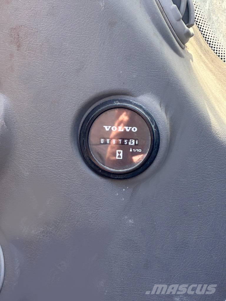 Volvo EC 220 EL Koparki gąsienicowe