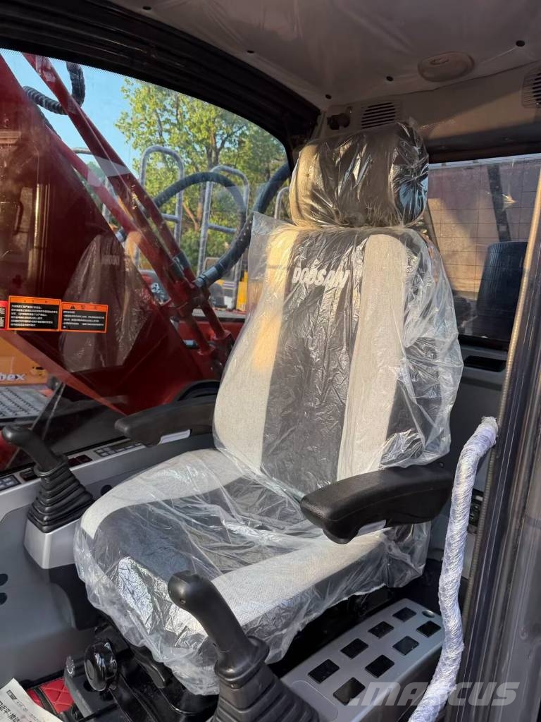 Doosan DX 300  Shanghai largest supplier Kāpurķēžu ekskavatori