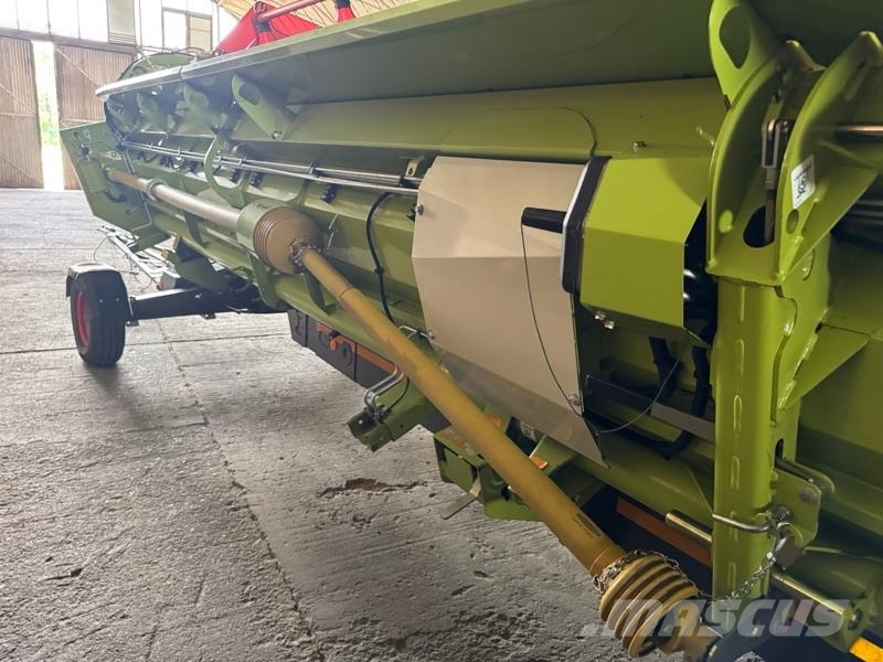 CLAAS Lexion 770 TT m. SW Vario 1230 Sonstige Landmaschinen