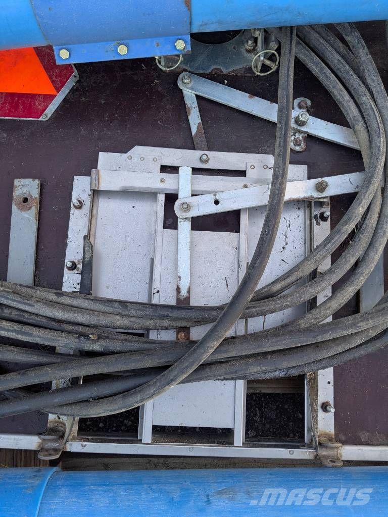 Jussi-Tuote M150 Täyttöruuvi Transportbånd