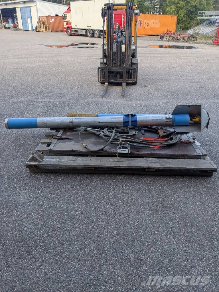 Jussi-Tuote M150 Täyttöruuvi Transportbånd