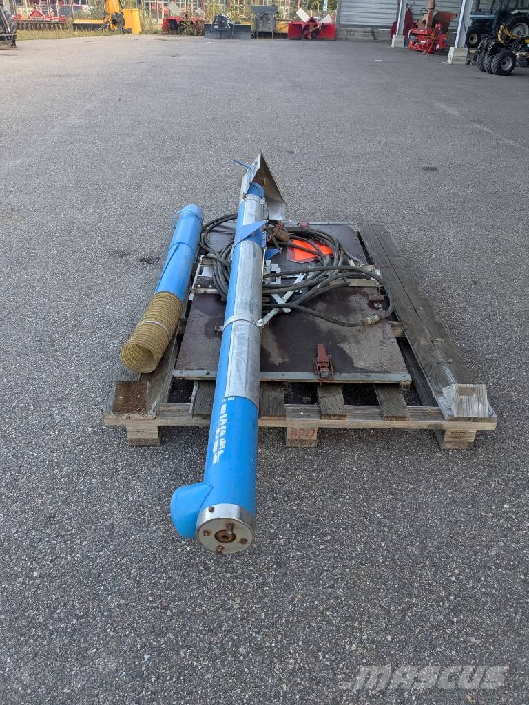 Jussi-Tuote M150 Täyttöruuvi Transportbånd