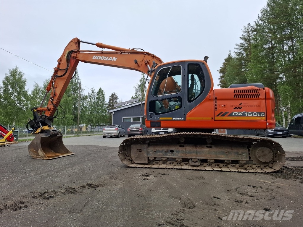 Doosan DX 160 LC 履带挖掘机