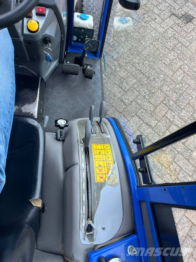 Iseki hydro TM 3245 HR Tractoren