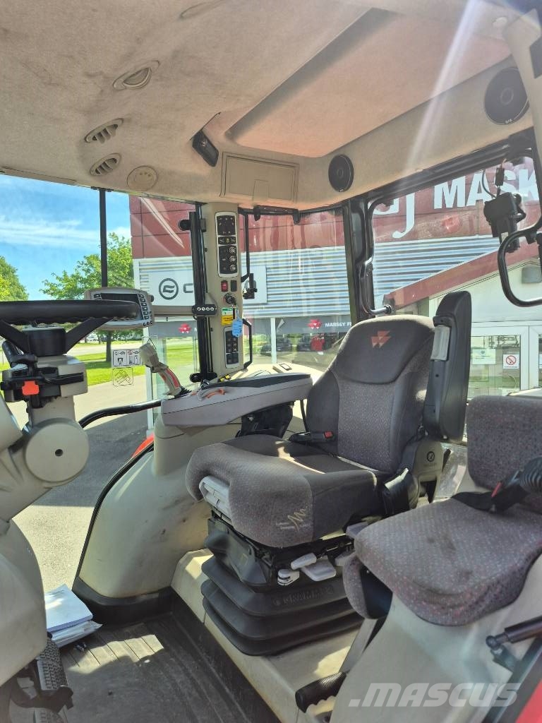 Massey Ferguson 7624 Трактори