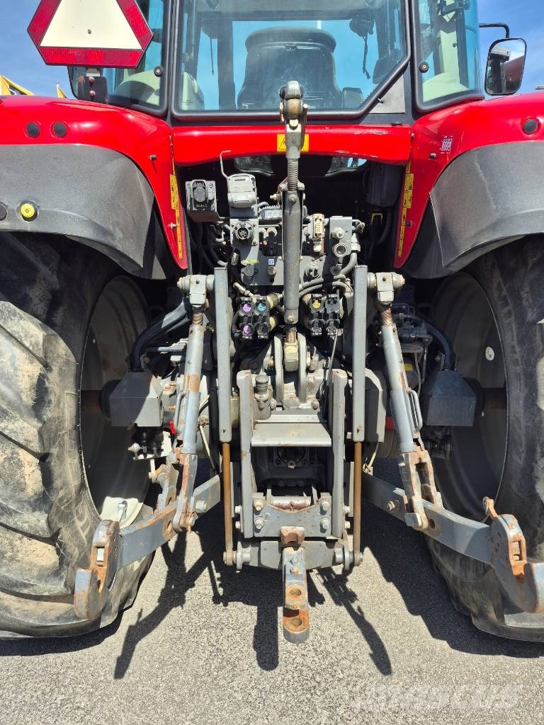 Massey Ferguson 7624 Трактори