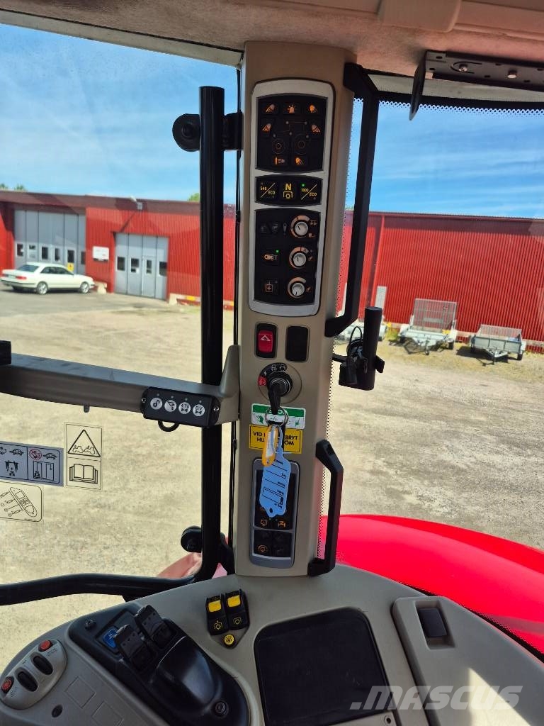 Massey Ferguson 7624 Трактори