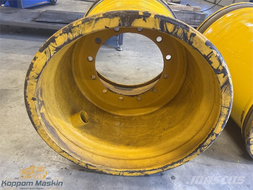 Ponsse Scorpion 28x26,5 Used/Beg الإطارات والعجلات والحافات