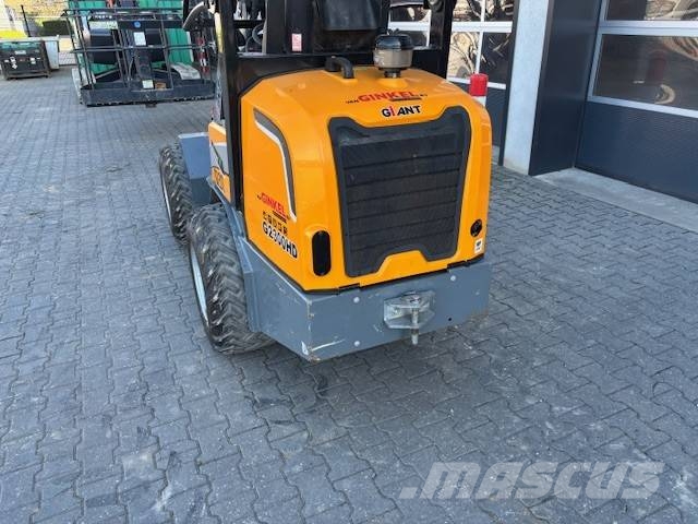 GiANT G 2300 HD Mininakladače