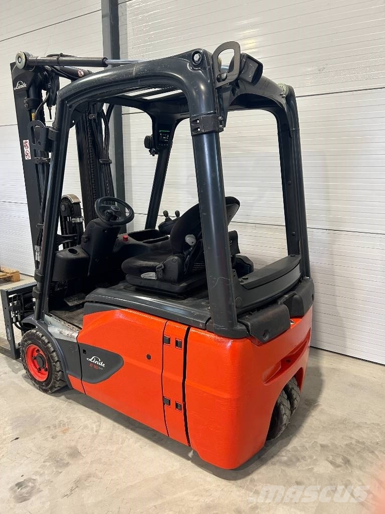Linde E 16-02 Elmotviktstruckar