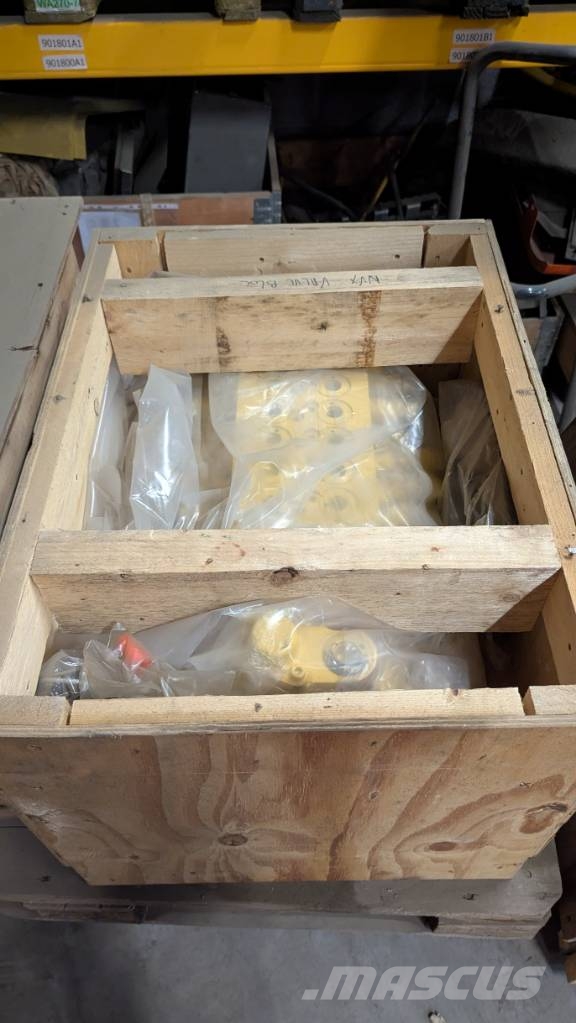 Komatsu PW148-10 - CONTROL VALVE - 723-59-19300 Ηλεκτρονικά