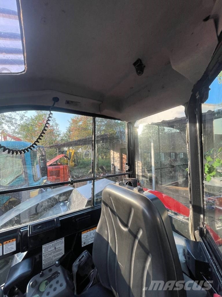 Yanmar Vio 80 Vidutinės galios ekskavatoriai 7-12 t