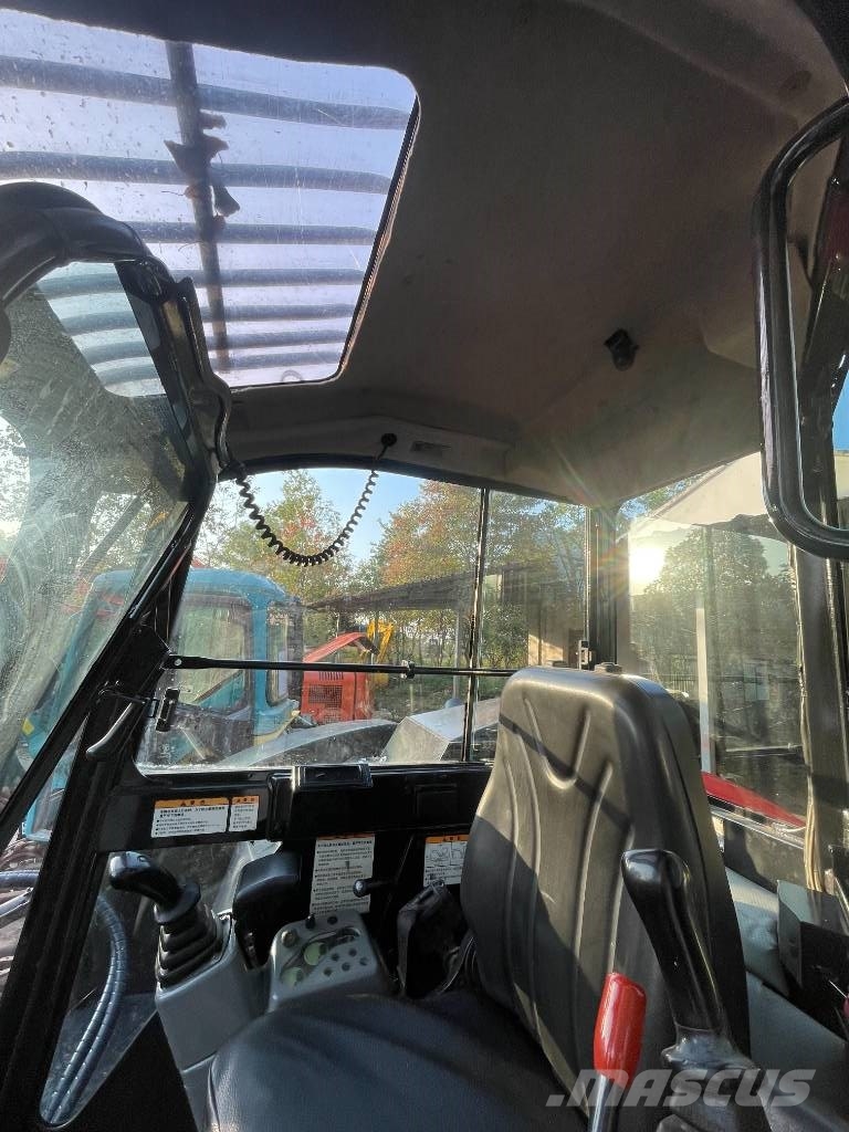 Yanmar Vio 80 Vidutinės galios ekskavatoriai 7-12 t