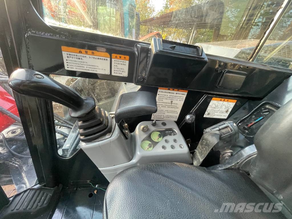 Yanmar Vio 80 Vidutinės galios ekskavatoriai 7-12 t