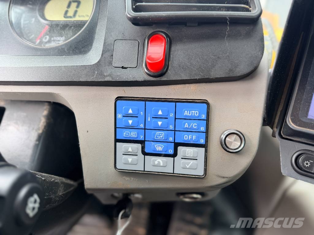 Komatsu WA470-8 - Joystick Steering Chargeuse sur pneus
