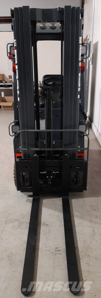 Heli CPD12SQ-A1LIH4 Sähkötrukki شاحنات ذات رافعات شوكية تعمل بالكهرباء