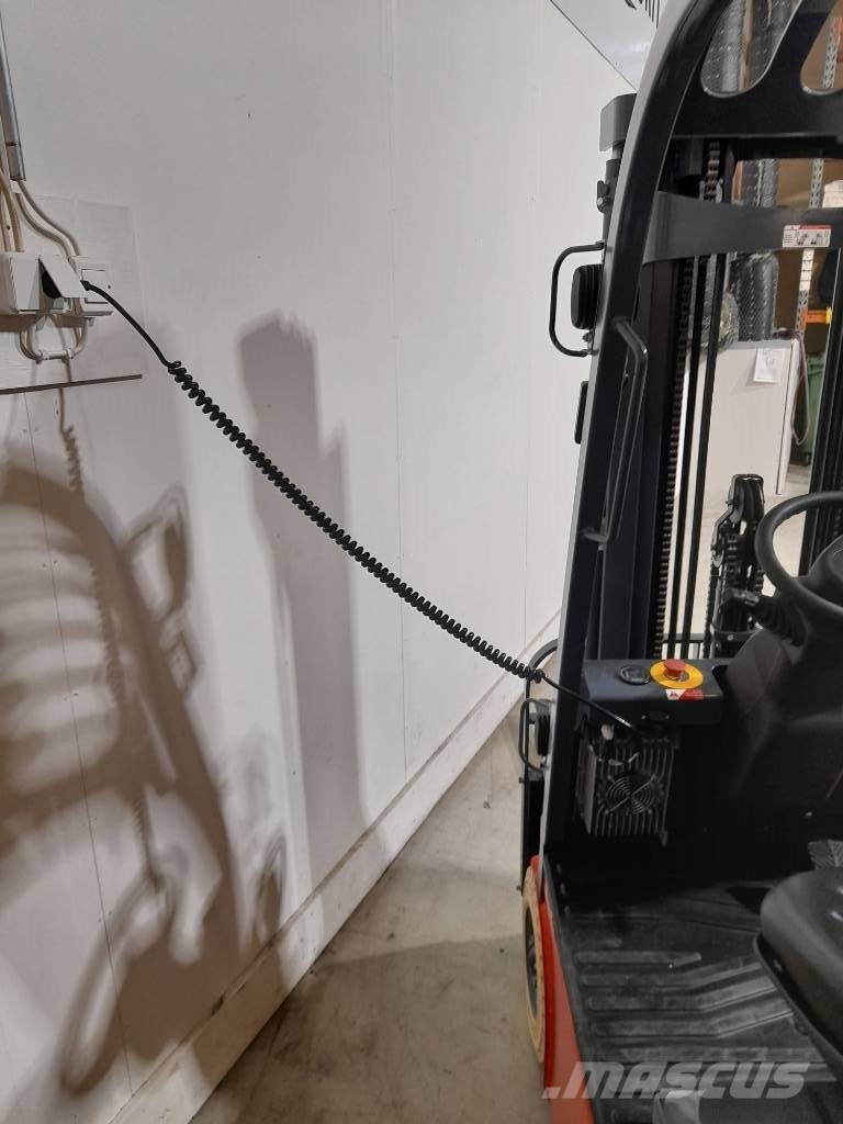 Heli CPD12SQ-A1LIH4 Sähkötrukki شاحنات ذات رافعات شوكية تعمل بالكهرباء