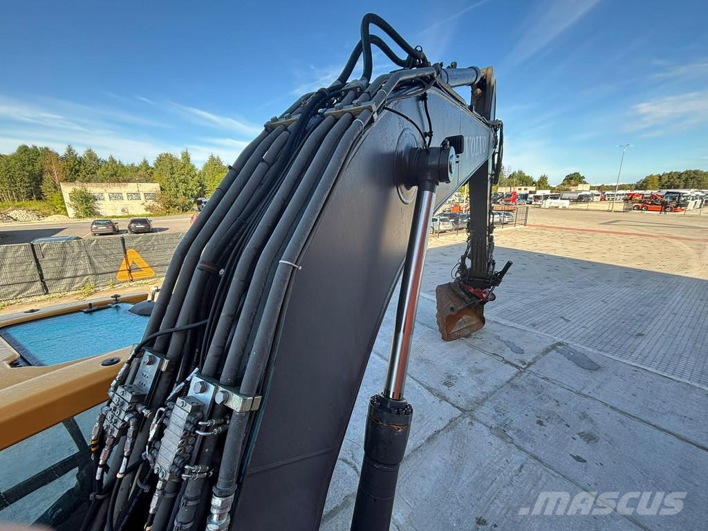 Volvo EC 220 EL TILTROTATOR / CENTRAL LUBRICATION / AC Roomikekskavaatorid