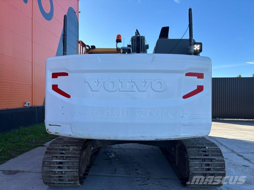 Volvo EC 220 EL TILTROTATOR / CENTRAL LUBRICATION / AC Roomikekskavaatorid
