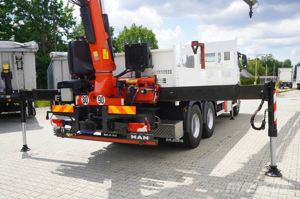 MAN TGS 26.420 6×4 / Fassi F215A.2.24 / remote control Tovornjaki z žerjavom