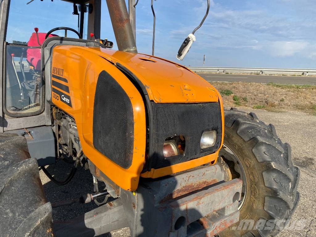 Renault CERES 330 Mécanique endommagé Tracteur