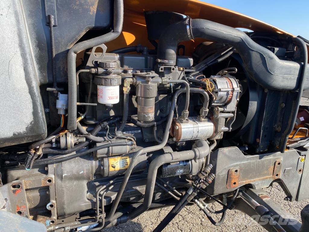 Renault CERES 330 Mécanique endommagé Tracteur