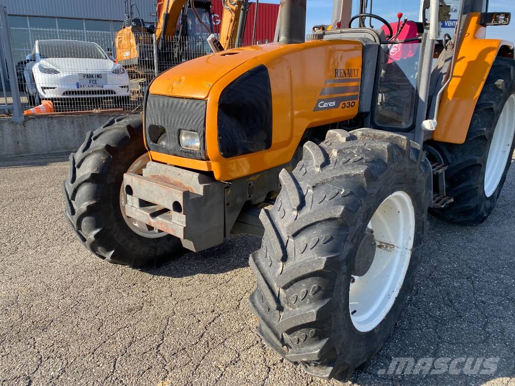 Renault CERES 330 Mécanique endommagé Tracteur