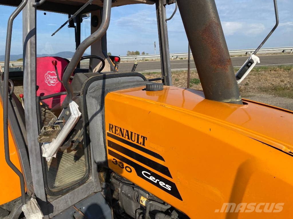 Renault CERES 330 Mécanique endommagé Tracteur
