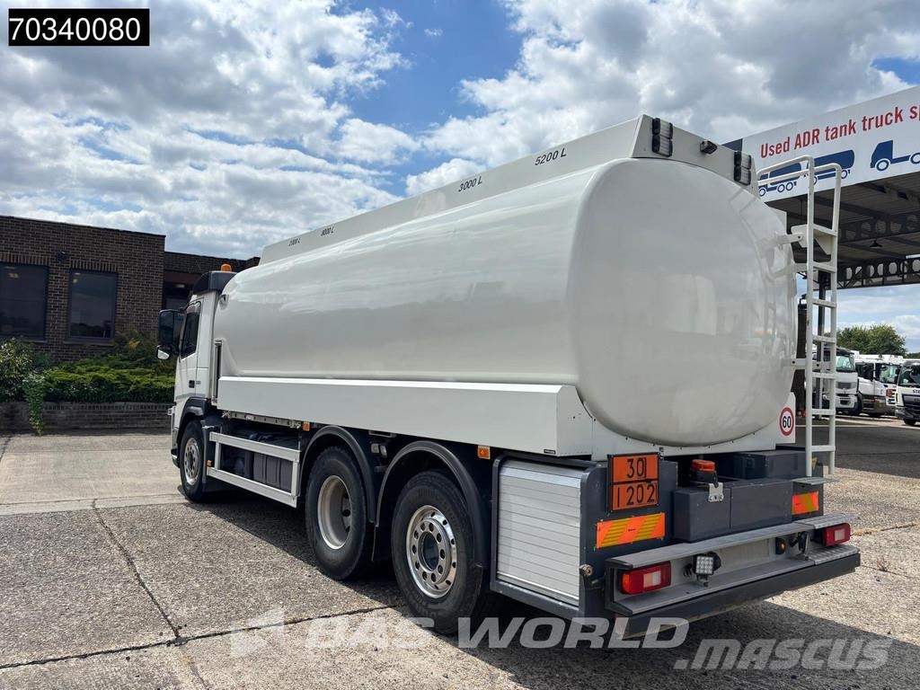 Volvo FM 330 6X2 Tankwagen