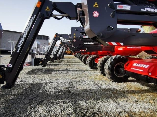 Manitou Manitou MANITOU 160 ATJ 4x4x4 - 16.5m / seitlich 9 Strēles pacēlāji