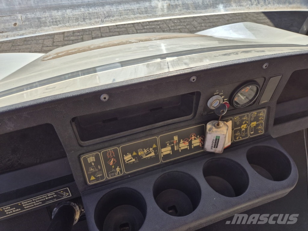 Cushman Shuttle 8 Golfcart Golfbuggy - MIT BENZINMOTOR Transport – ostalo