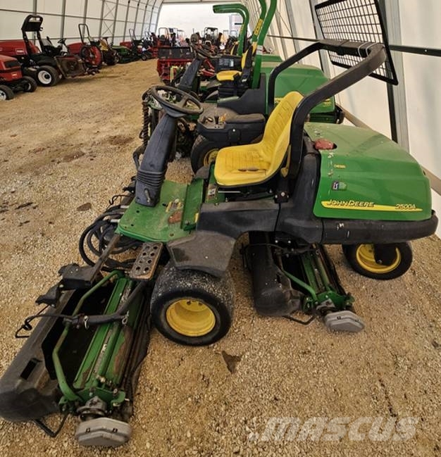 John Deere 2500 A Greenikoneet