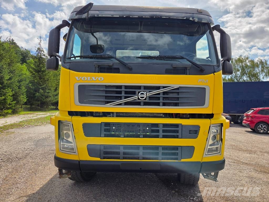 Volvo FM 440 8x6 tipper شاحنات قلابة