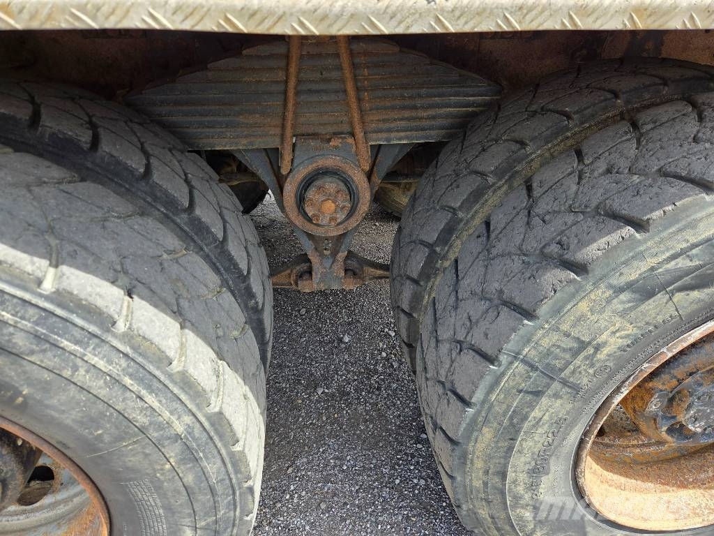Volvo FM 440 8x6 tipper شاحنات قلابة