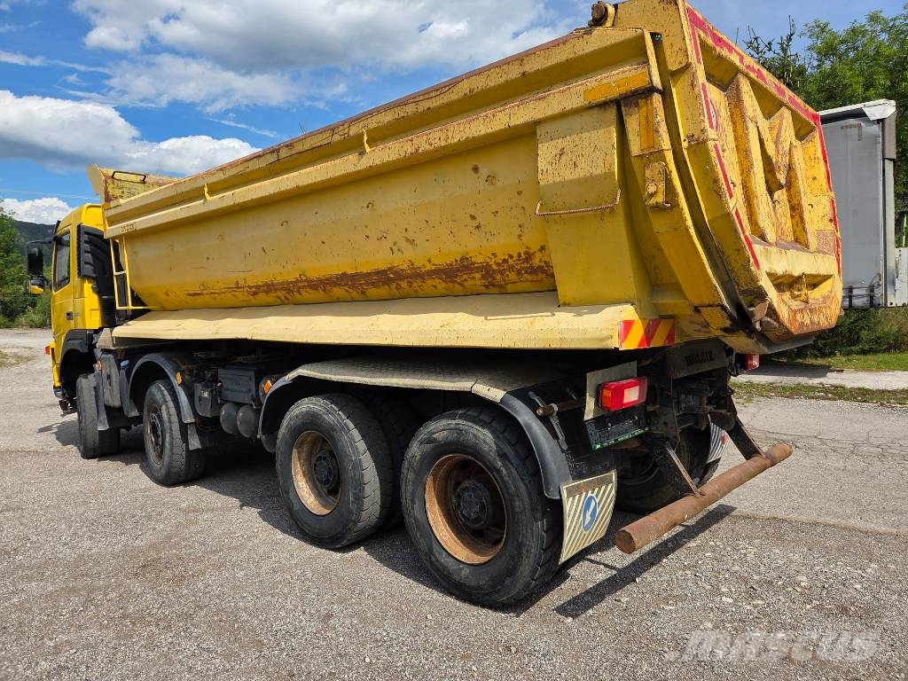 Volvo FM 440 8x6 tipper شاحنات قلابة