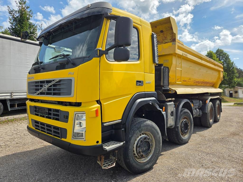 Volvo FM 440 8x6 tipper شاحنات قلابة