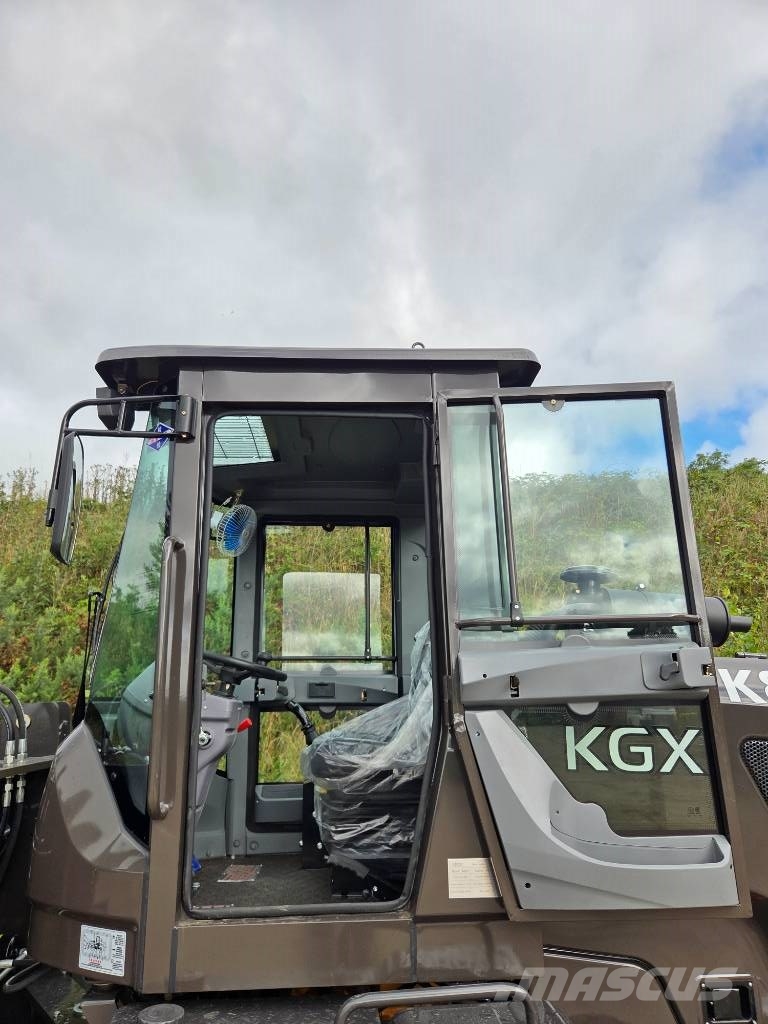  KGX K832 Kolesové nakladače