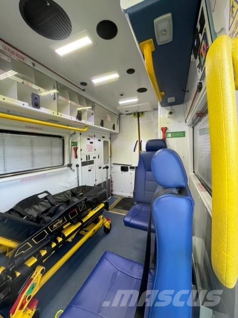 Fiat Ducato A&E Fiat Ducato A&E Vehicle with Stryker Pr سيارات إسعاف