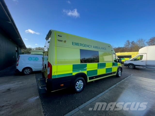 Fiat Ducato A&E Fiat Ducato A&E Vehicle with Stryker Pr سيارات إسعاف