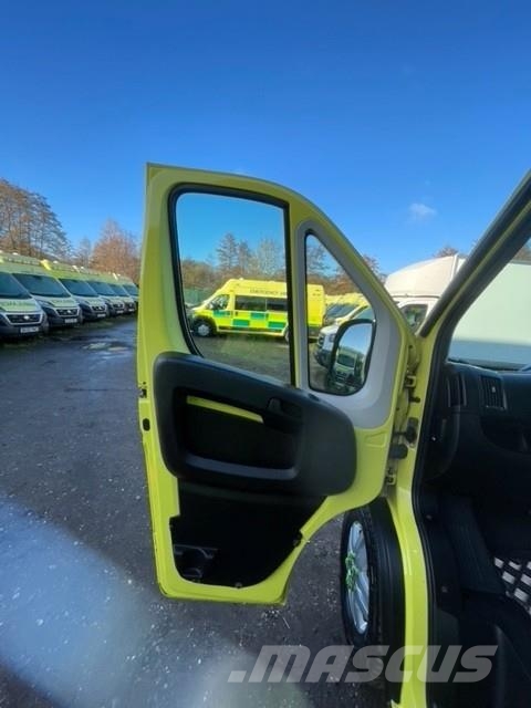 Fiat Ducato A&E Fiat Ducato A&E Vehicle with Stryker Pr سيارات إسعاف