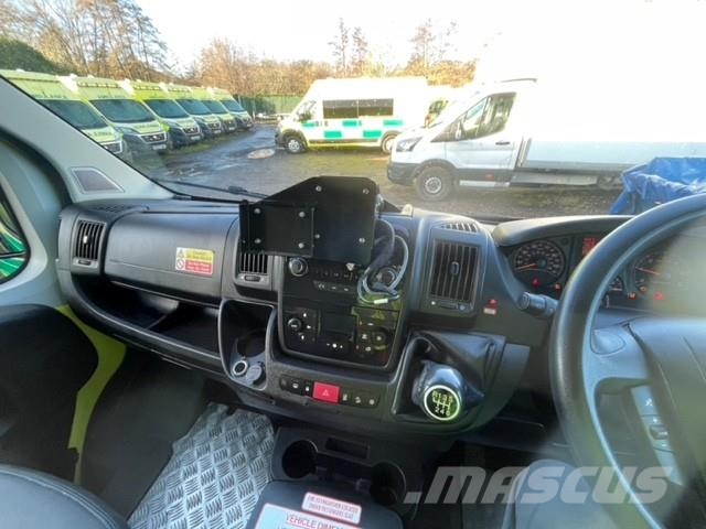 Fiat Ducato A&E Fiat Ducato A&E Vehicle with Stryker Pr سيارات إسعاف