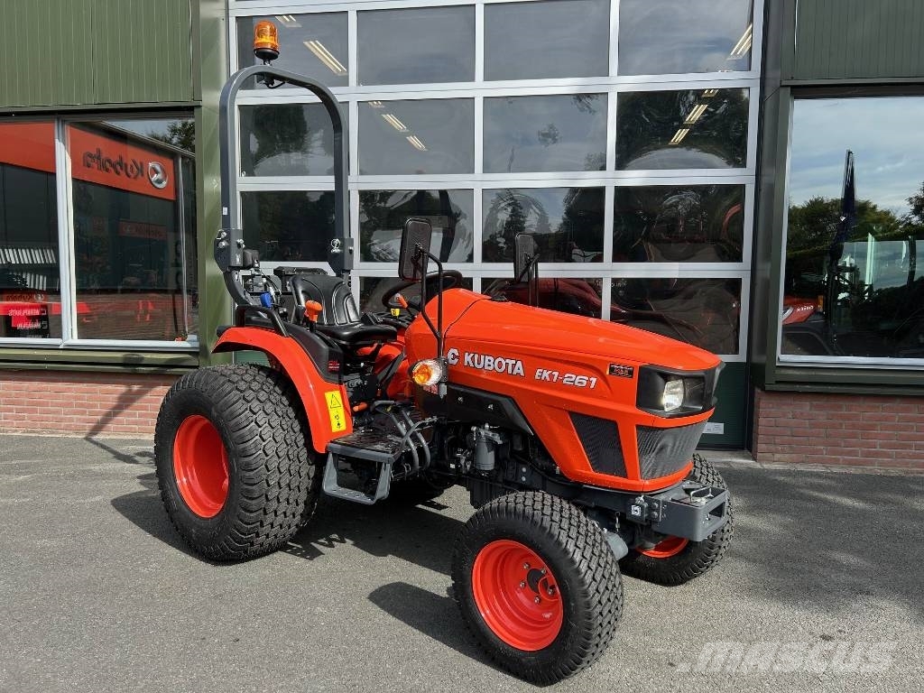 Kubota EK 1-261 Kompakte traktorer