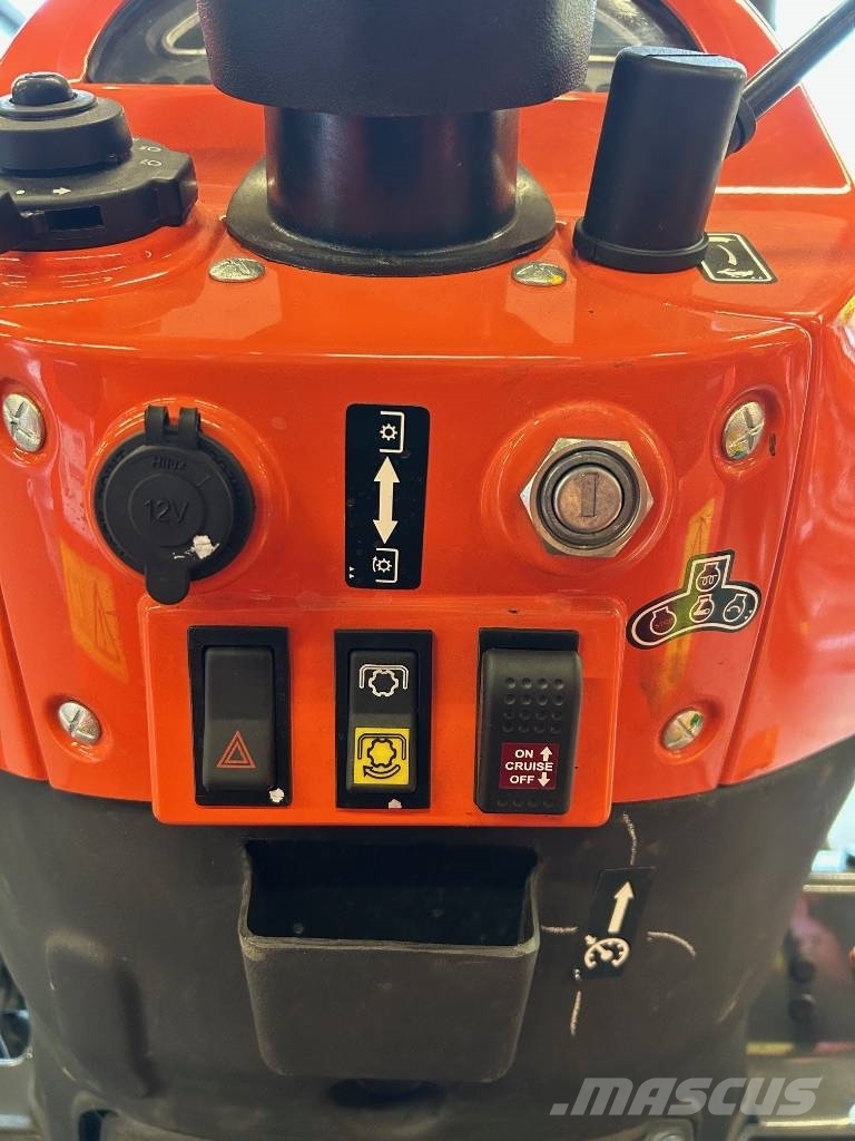 Kubota EK 1-261 Kompakte traktorer