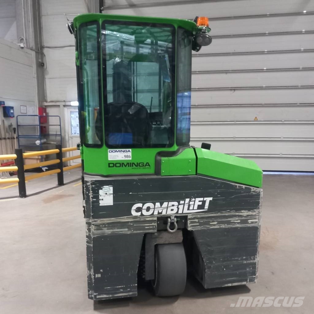 Combilift CBE 2500 شاحنة المناولة رباعية الاتجاهات