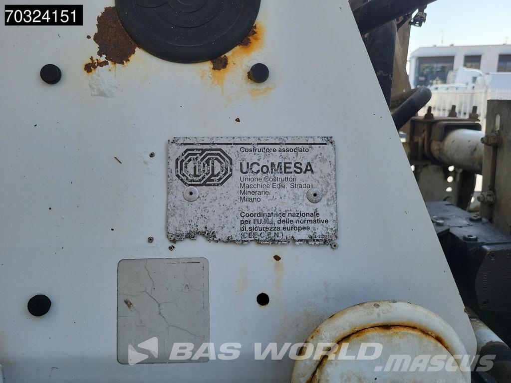 Renault Kerax 410 8X4 Liebherr Mixer Manual Gearbox Big-Ax Betonikuorma-autot