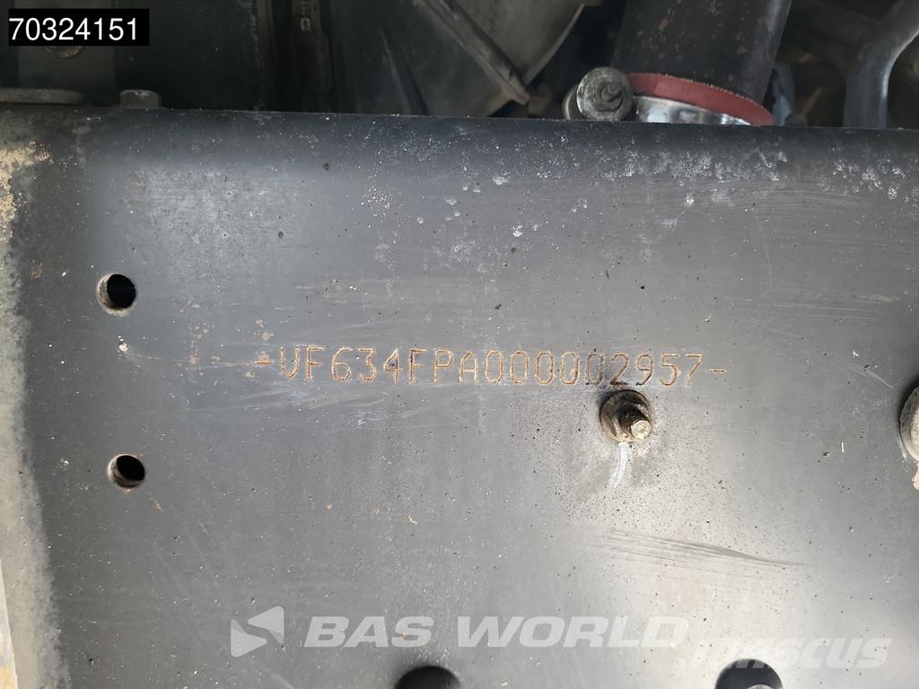 Renault Kerax 410 8X4 Liebherr Mixer Manual Gearbox Big-Ax Betonikuorma-autot