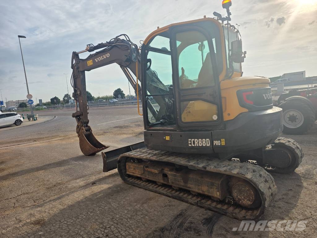 Volvo ESR88D Midi bageri 7t – 12t