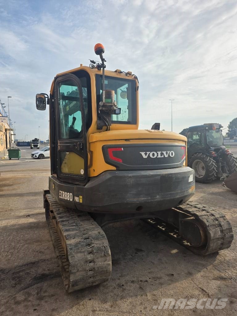 Volvo ESR88D Excavadoras 7t - 12t