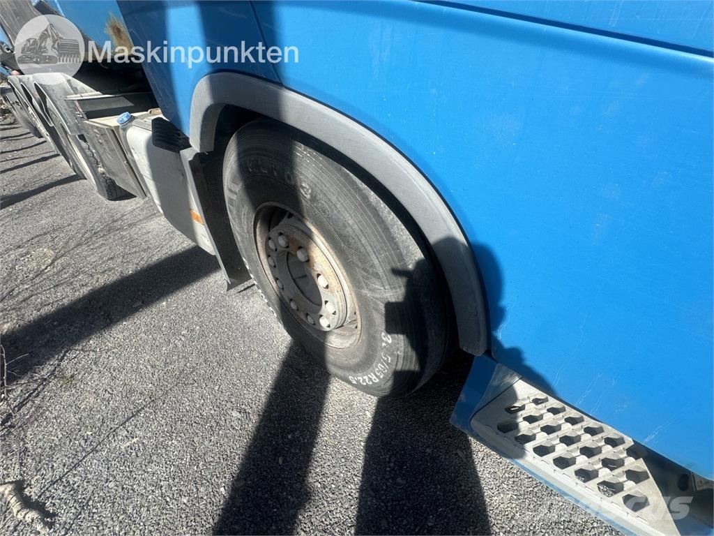 Volvo FH 8*4 Tipper trucks