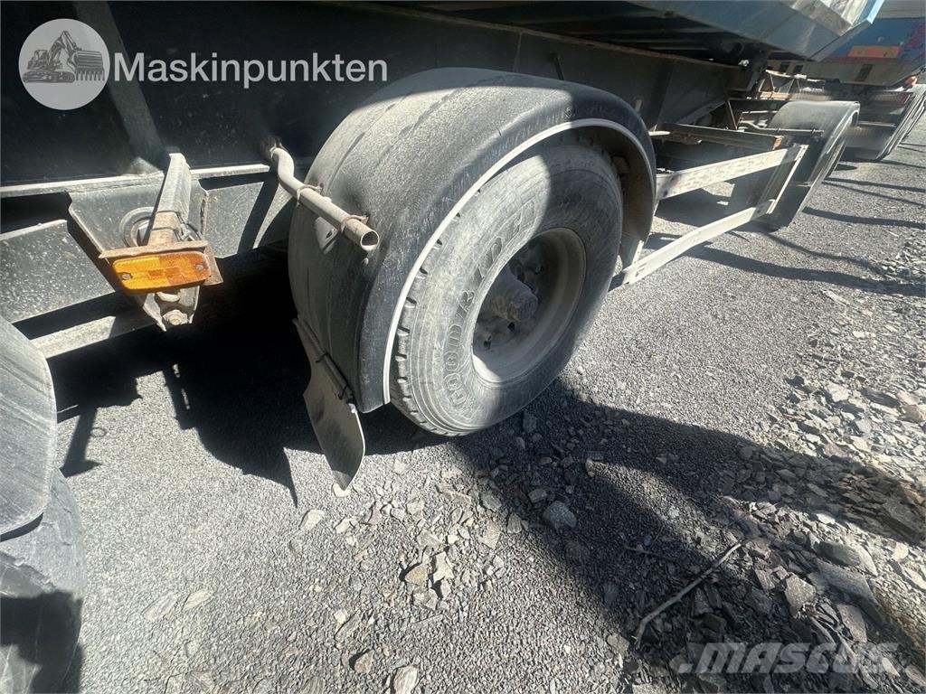 Volvo FH 8*4 Tipper trucks